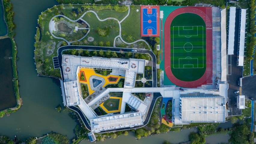 er-du-primary-school-paul-mok-qia-jiayu-china-architecture_dezeen_2364_hero-a-852x479-1.jpeg