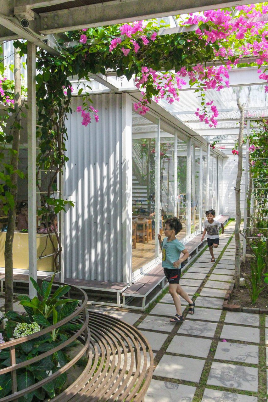 hgaa-my-montessori-garden-architecture-vietnam_dezeen_2364_col_10-852x1278-1.jpeg